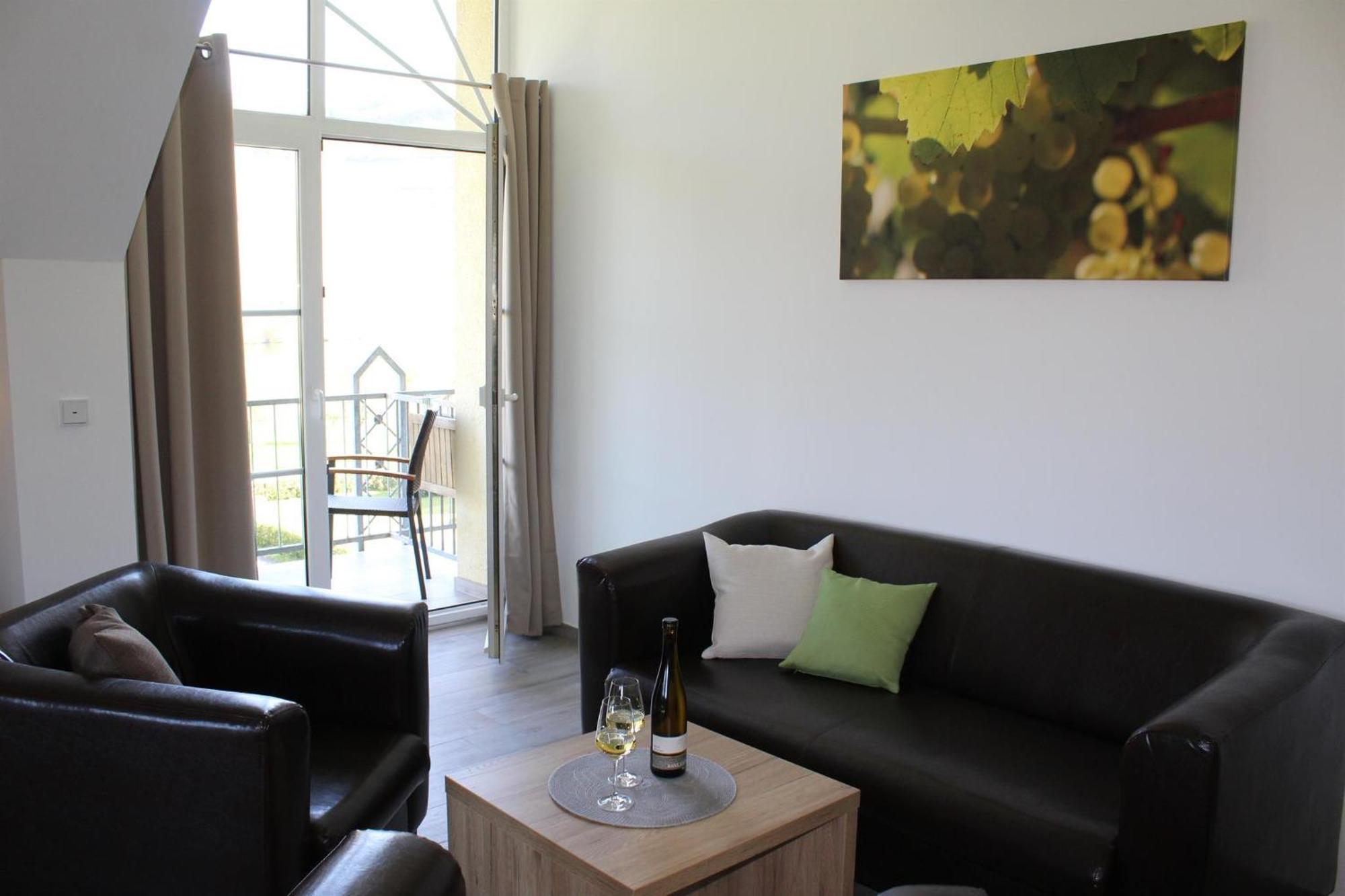 Ferienweingut Hansjosten *